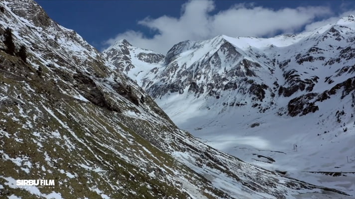 Mountains transfagarasan with snow